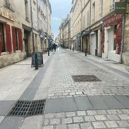 Centre Caen Super Duplex, Wifi, 5 Pers Avec Vayny *