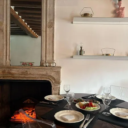 Magnifique Duplex Rue St Pierre Vayny Appartamento *